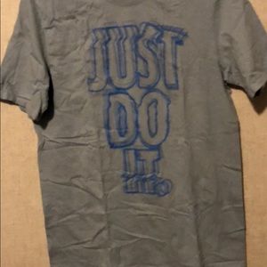 Nike tee shirt